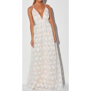 LULU'S L Ivywood White and Beige Embroidered Lace Backless Maxi Dress NEW B106